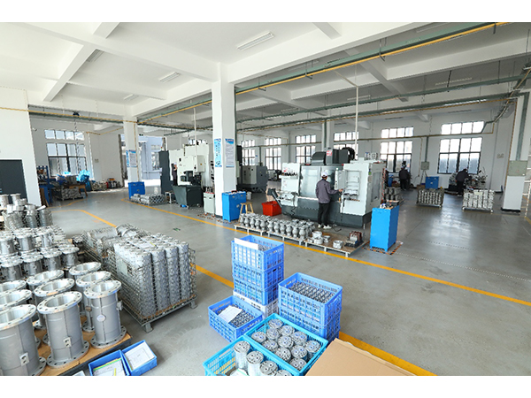 About Hade Instrument